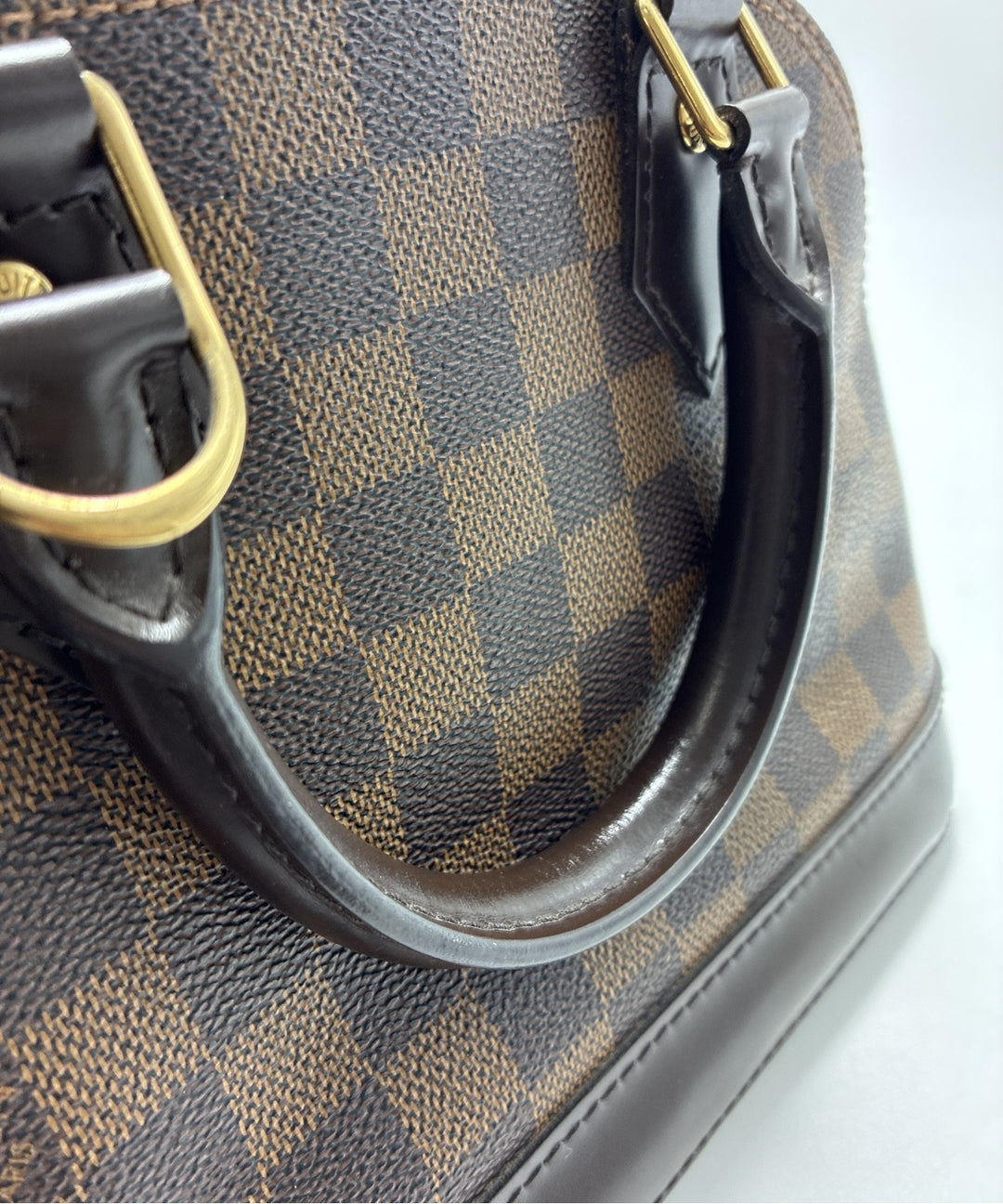 LOUIS VUITTON กระเป๋าถือ