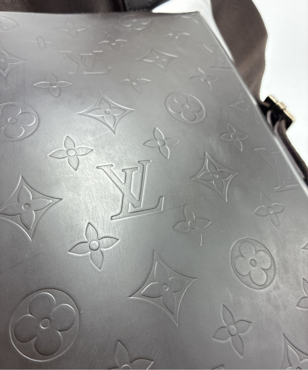 LOUIS VUITTON กระเป๋าสะพาย