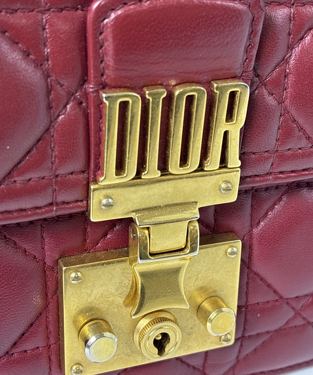 Christian Dior กระเป๋าสะพาย
