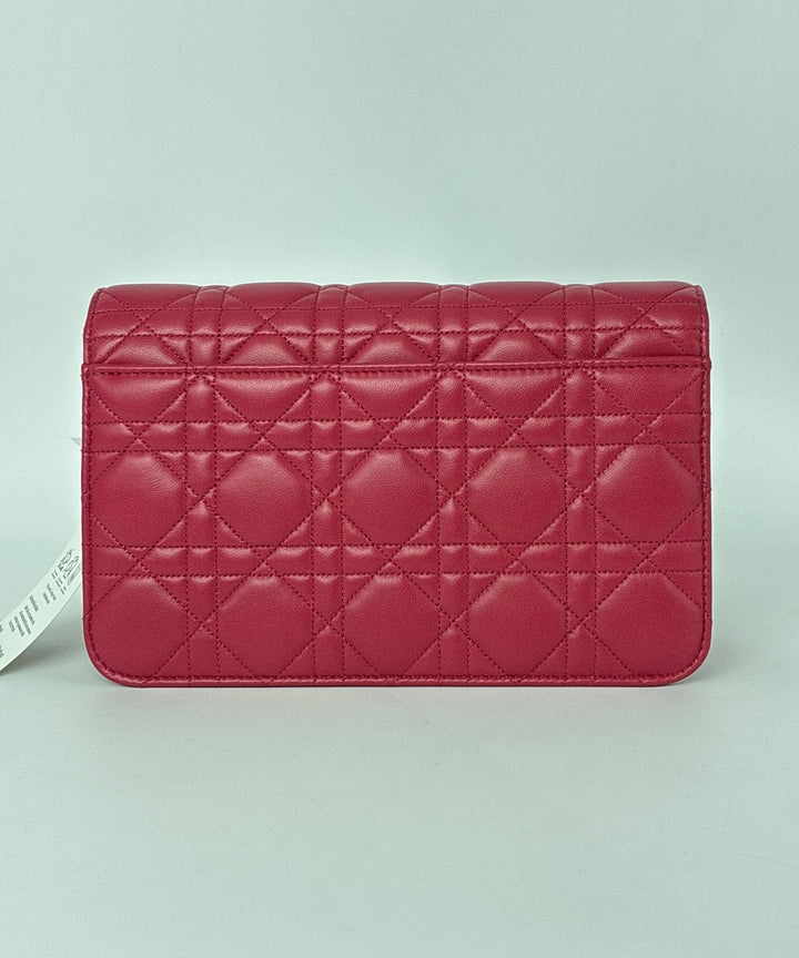 Christian Dior กระเป๋าสะพาย