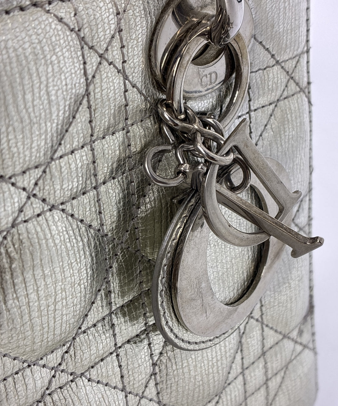 Christian Dior กระเป๋าถือ