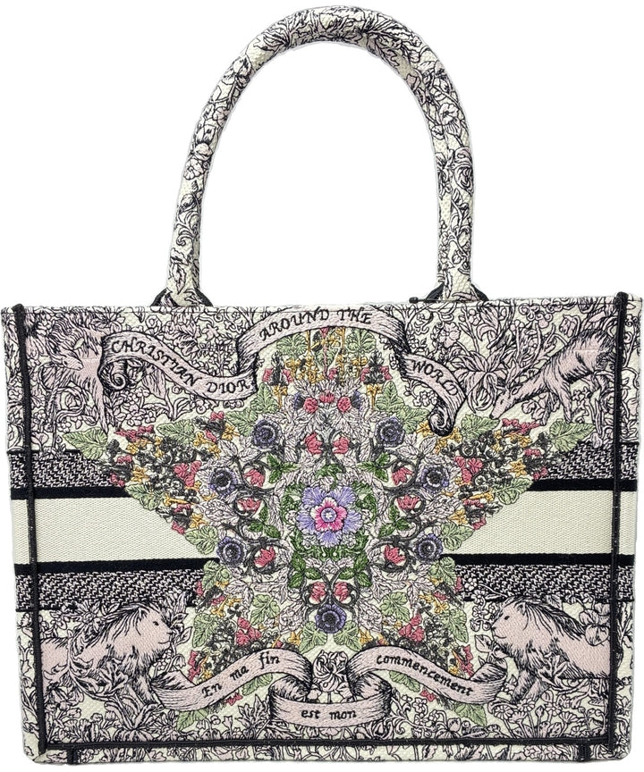 Christian Dior กระเป๋าถือขนาดใหญ่