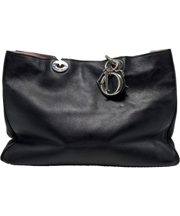 Christian Dior กระเป๋าถือ