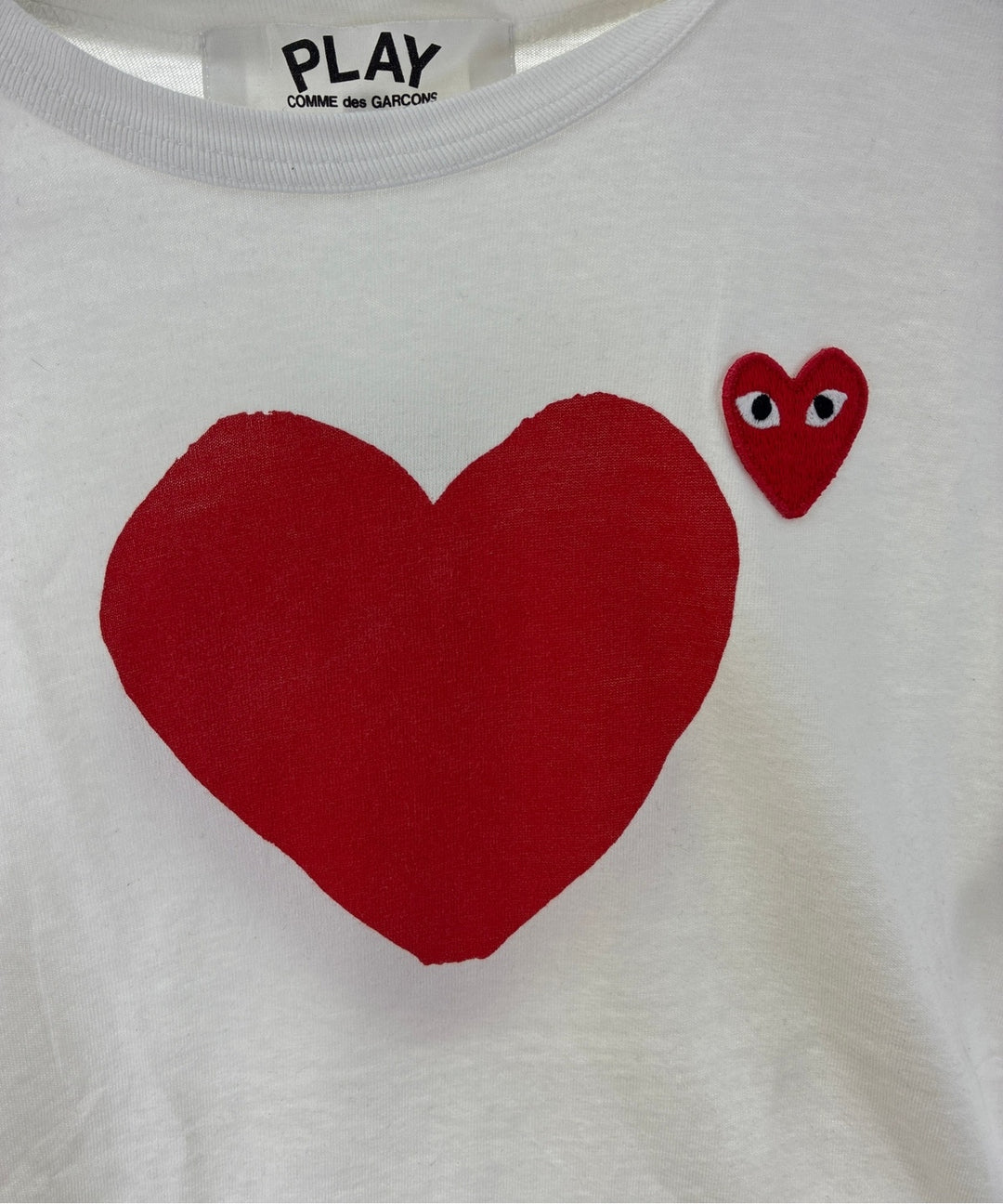 PLAY COMME des GARCONS เสื้อยืด/เสื้อท็อปส์