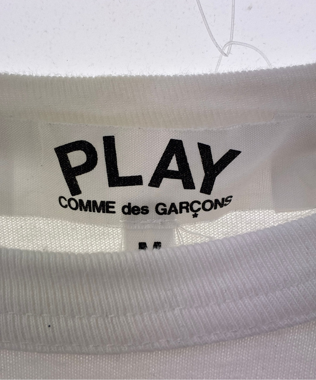 PLAY COMME des GARCONS เสื้อยืด/เสื้อท็อปส์