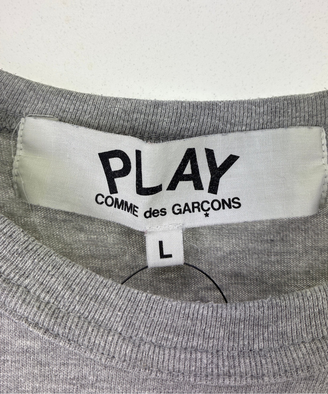 PLAY COMME des GARCONS เสื้อยืด/เสื้อท็อปส์