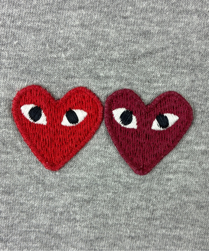 PLAY COMME des GARCONS เสื้อยืด/เสื้อท็อปส์