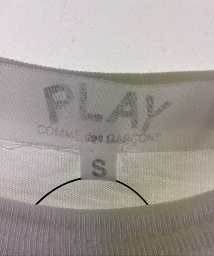 PLAY COMME des GARCONS เสื้อยืด/เสื้อท็อปส์