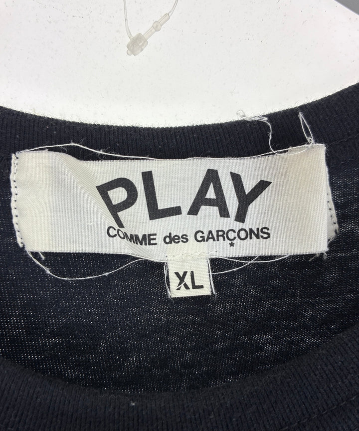 PLAY COMME des GARCONS เสื้อยืด/เสื้อท็อปส์