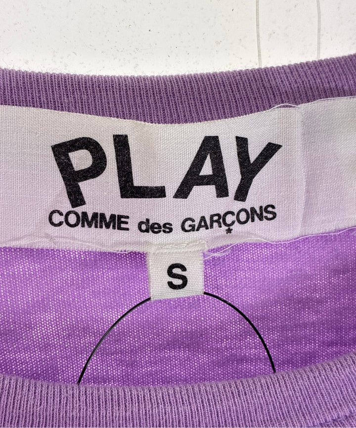 PLAY COMME des GARCONS เสื้อยืด/เสื้อท็อปส์