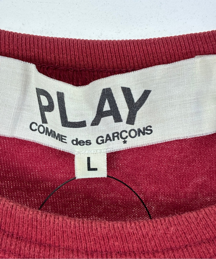 PLAY COMME des GARCONS เสื้อยืด/เสื้อท็อปส์