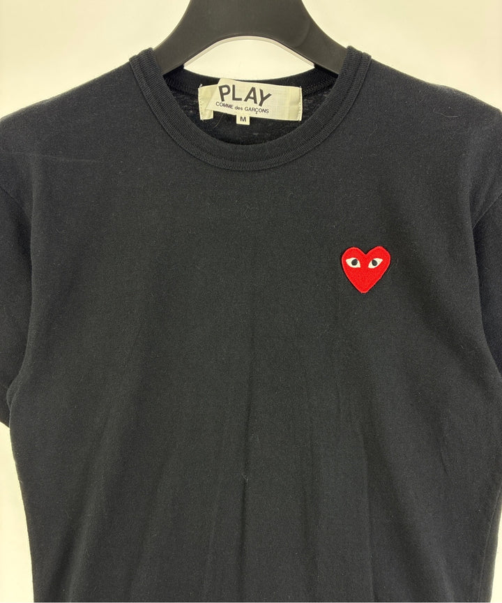 PLAY COMME des GARCONS เสื้อยืด/เสื้อท็อปส์