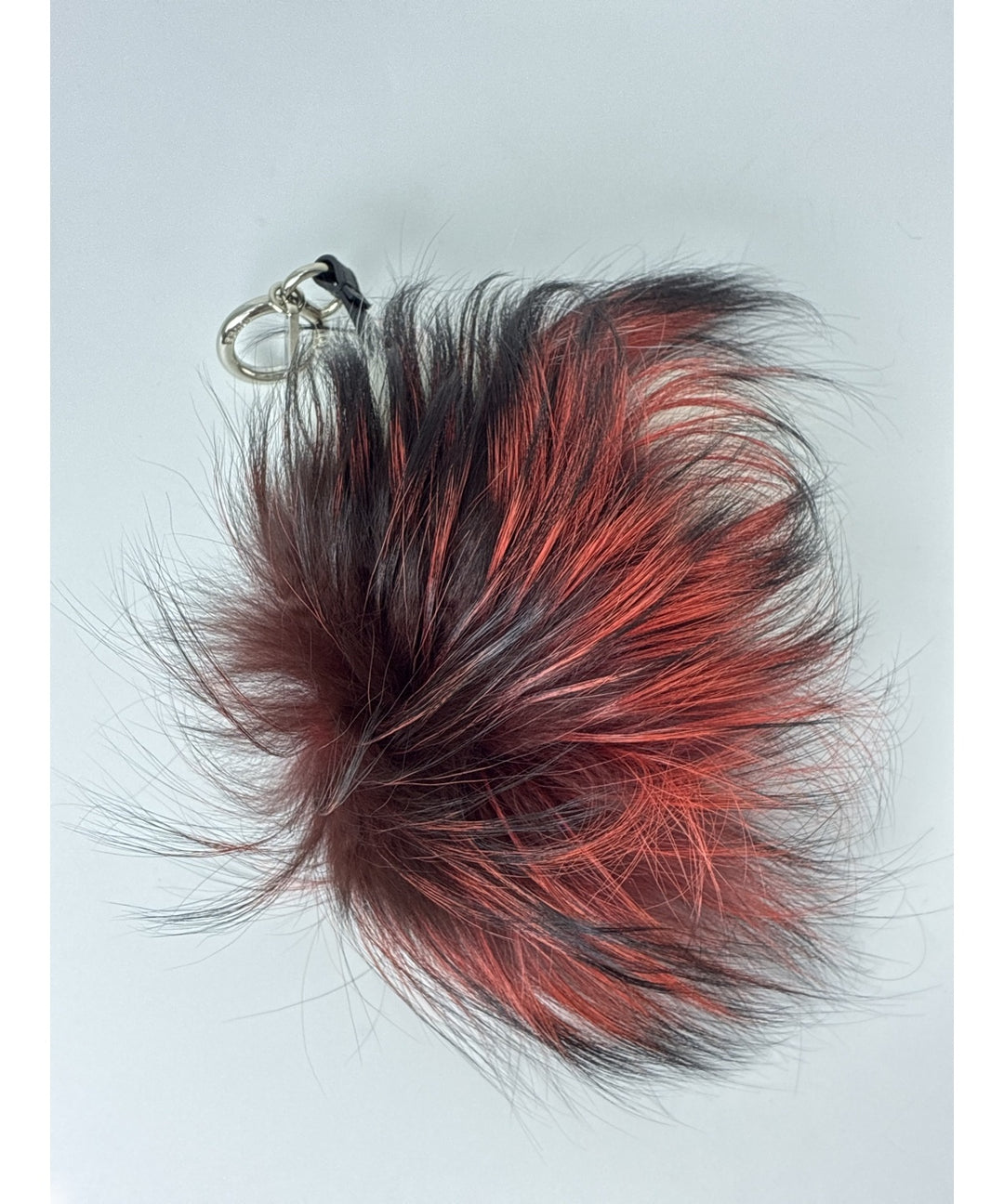 FENDI เครื่องประดับบนกระเป๋า