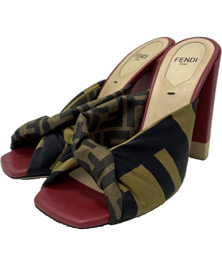 FENDI รองเท้าสวมทางการ