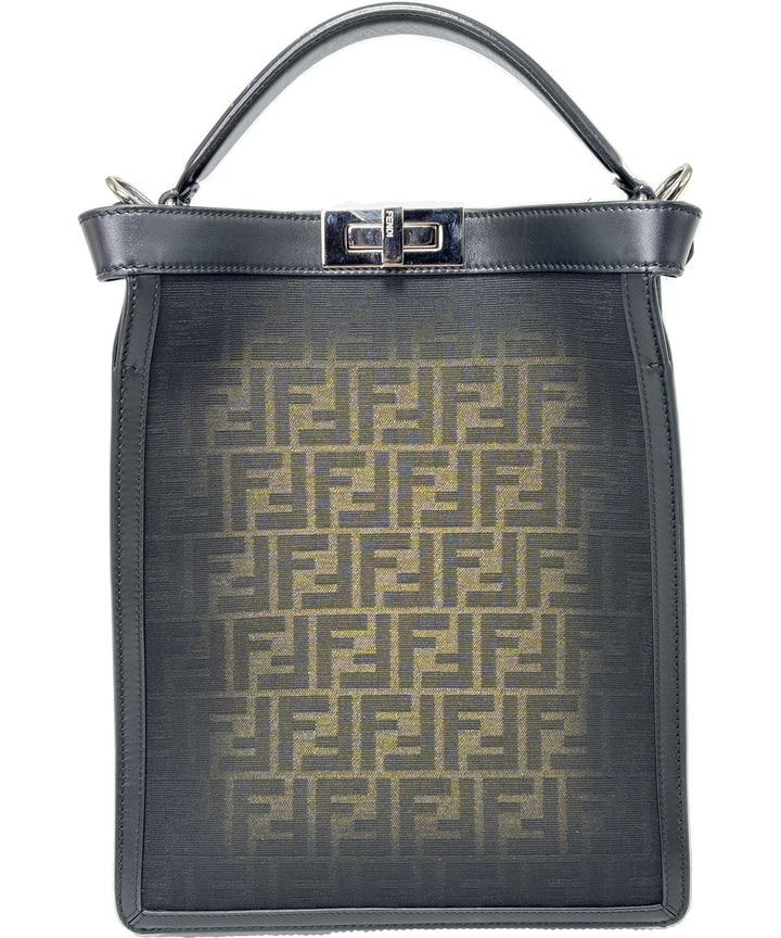 FENDI กระเป๋าถือขนาดใหญ่
