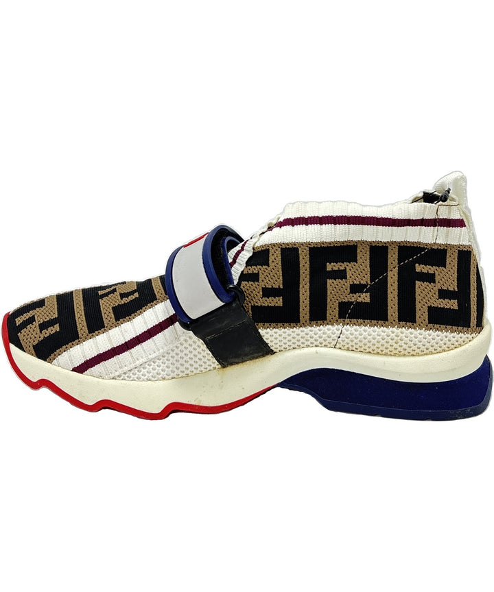 FENDI รองเท้าผ้าใบ