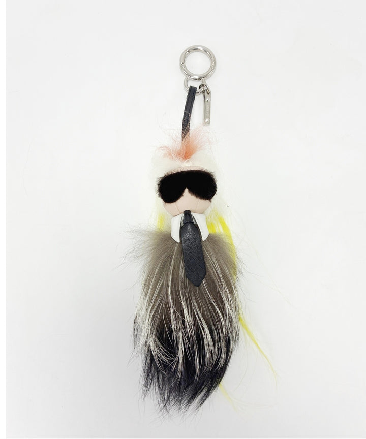 FENDI เครื่องประดับบนกระเป๋า