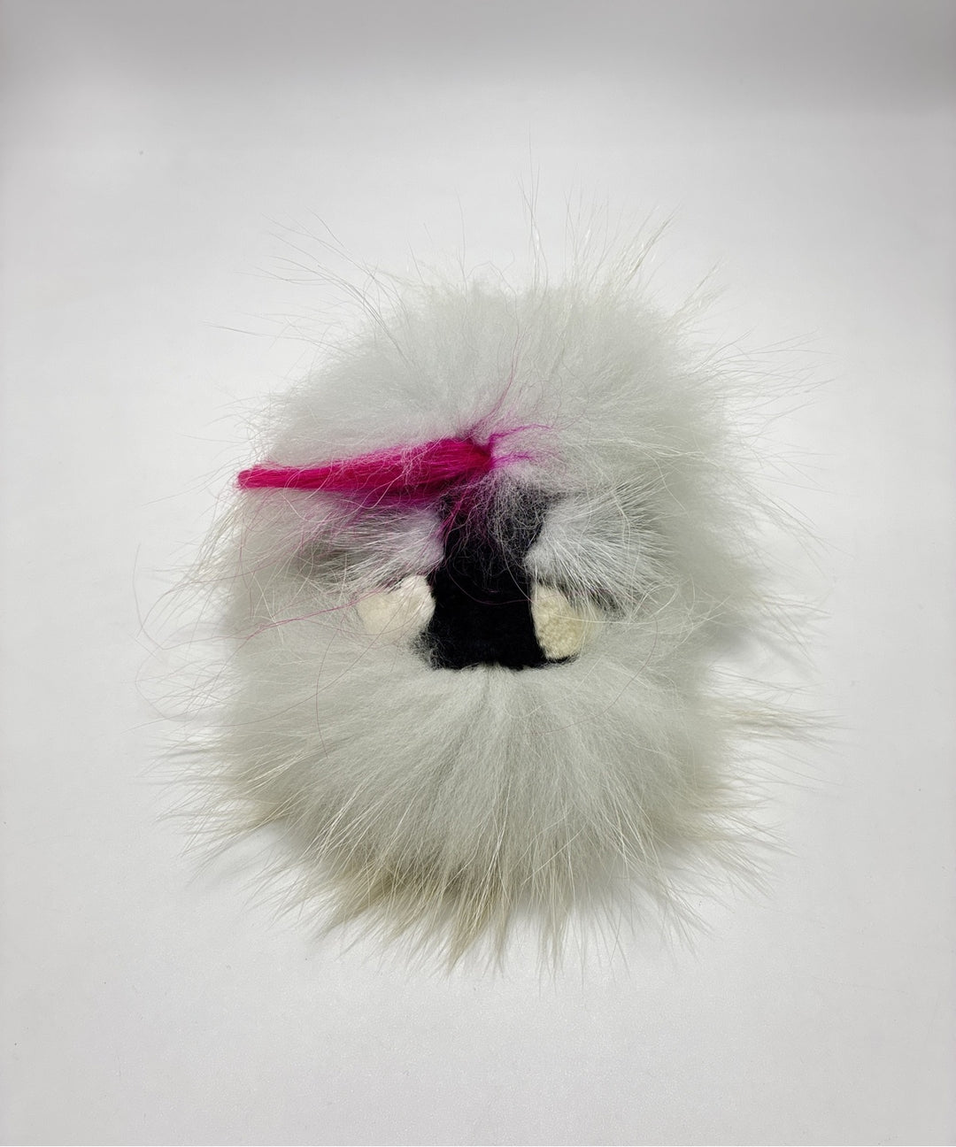 FENDI เครื่องประดับบนกระเป๋า