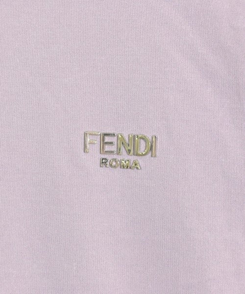 FENDI เสื้อยืด/เสื้อท็อปส์