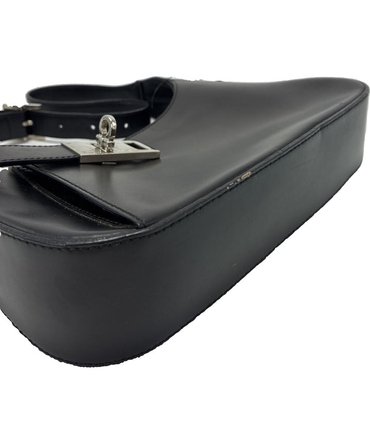 Salvatore Ferragamo กระเป๋าสะพาย