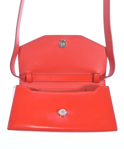 Salvatore Ferragamo กระเป๋าสะพาย