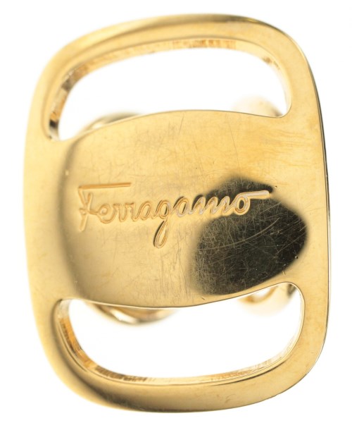 Salvatore Ferragamo อื่นๆ