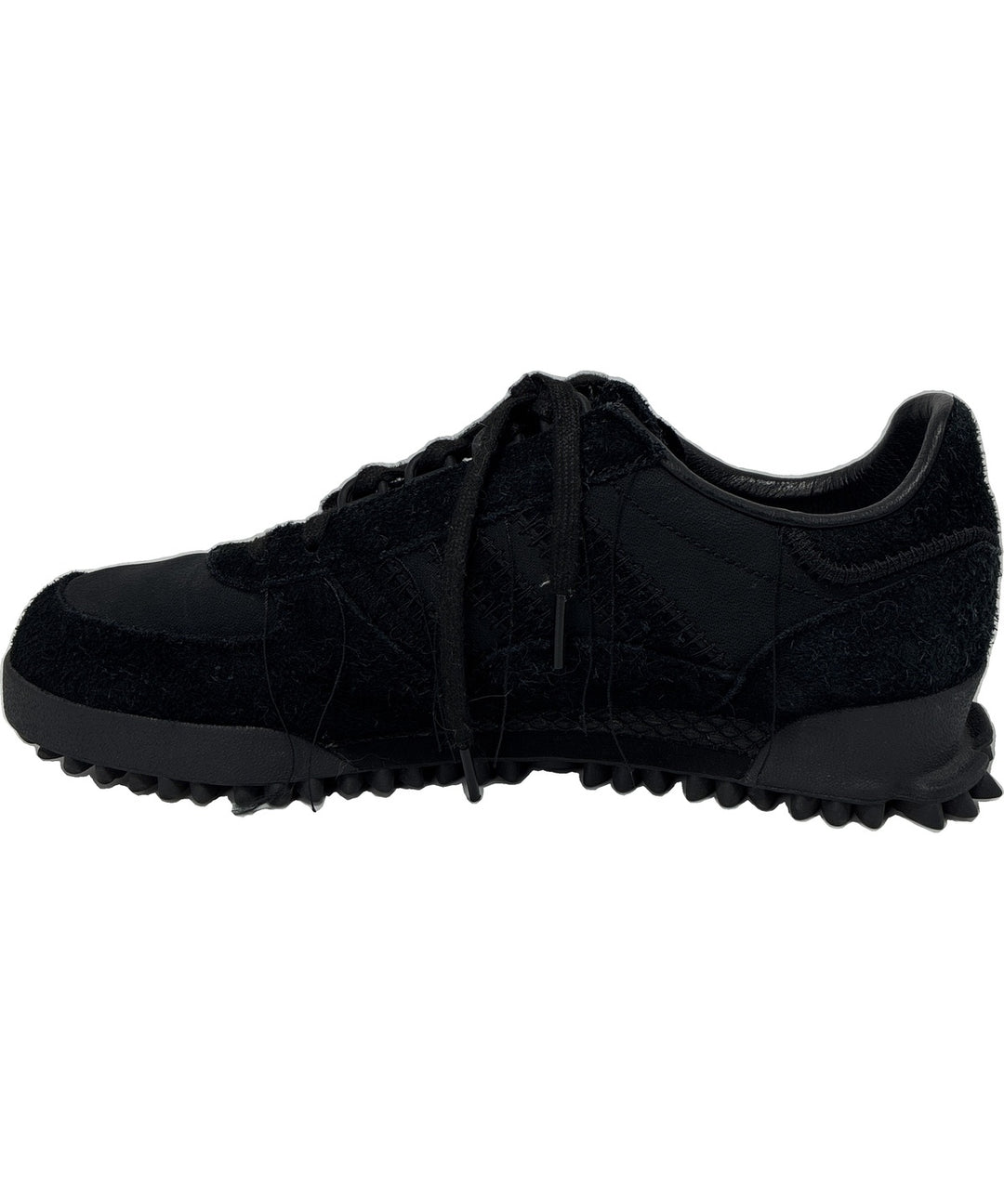 Y-3 รองเท้าผ้าใบ