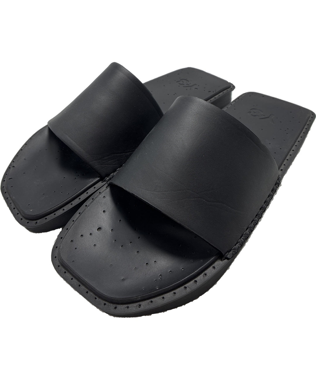 Y-3 รองเท้าแตะ