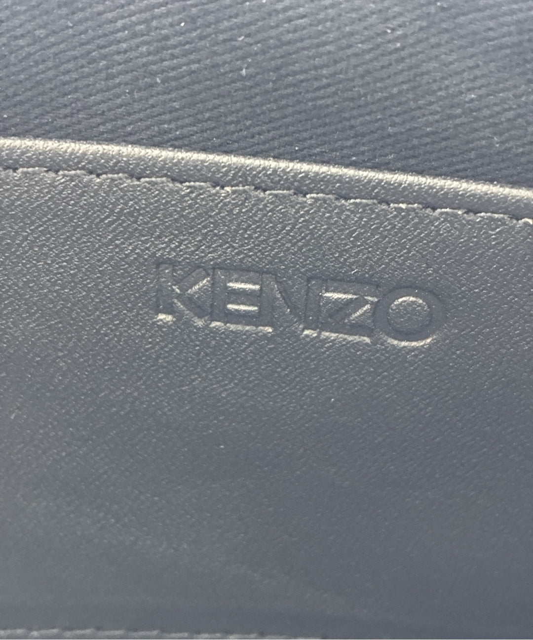 KENZO คลัตช์