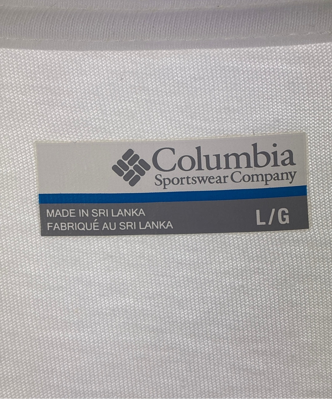 Columbia เสื้อยืด/เสื้อท็อปส์