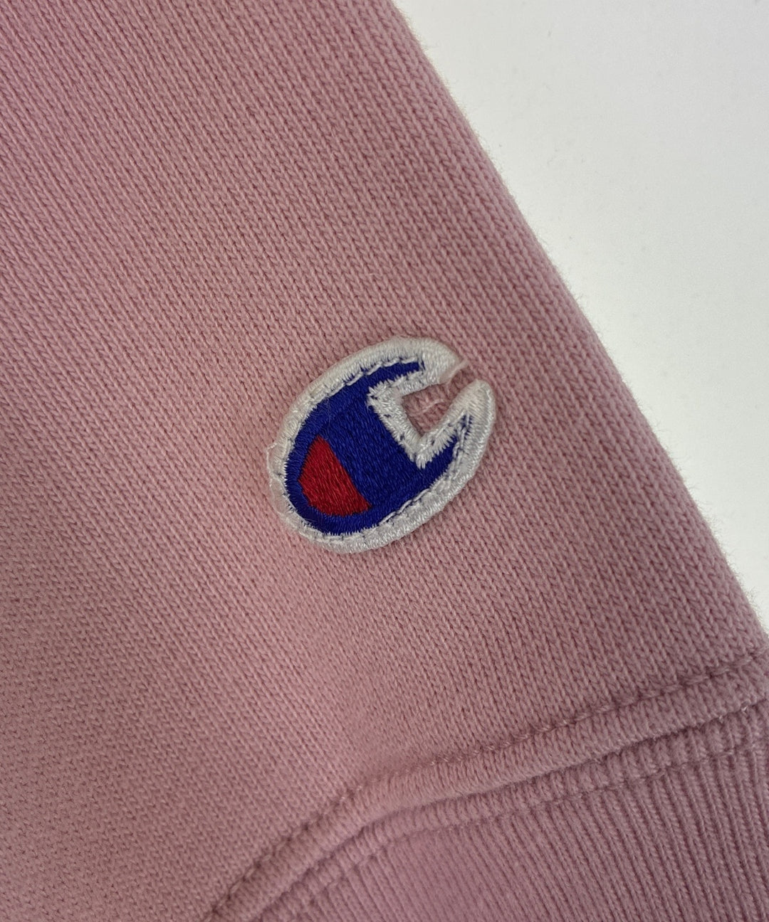 CHAMPION เสื้อยืด/เสื้อท็อปส์
