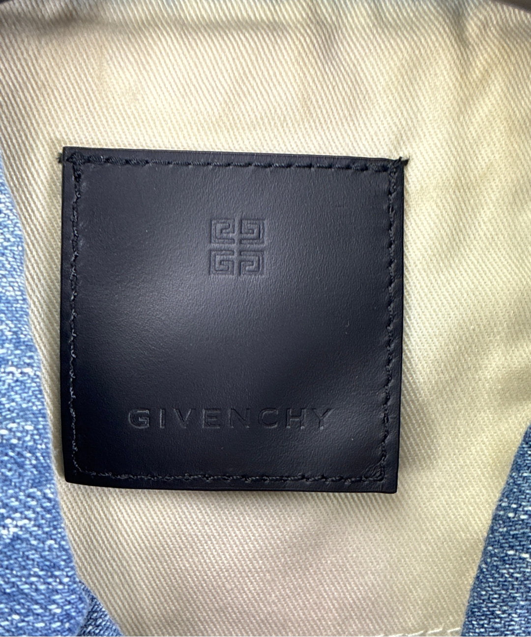 GIVENCHY แจ็คเก็ตเบลาส์ อื่น