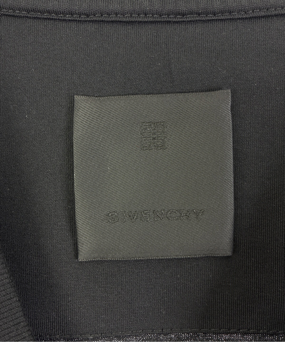 GIVENCHY เสื้อยืด/เสื้อท็อปส์