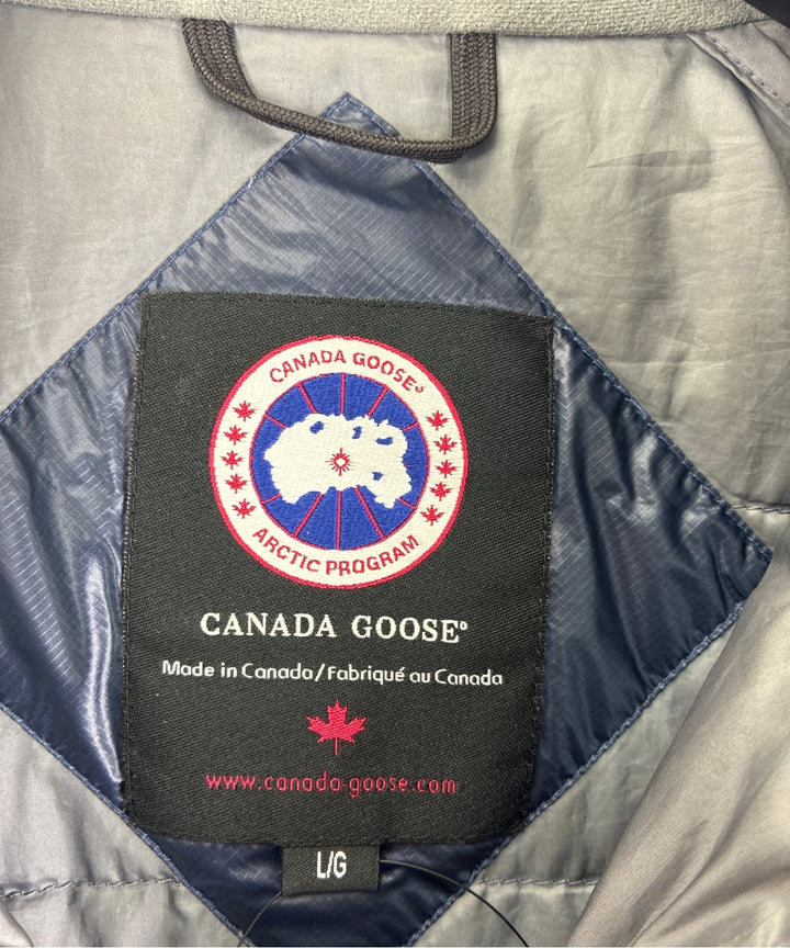 CANADA GOOSE แจ็คเก็ตดาวน์/เสื้อกั๊ก