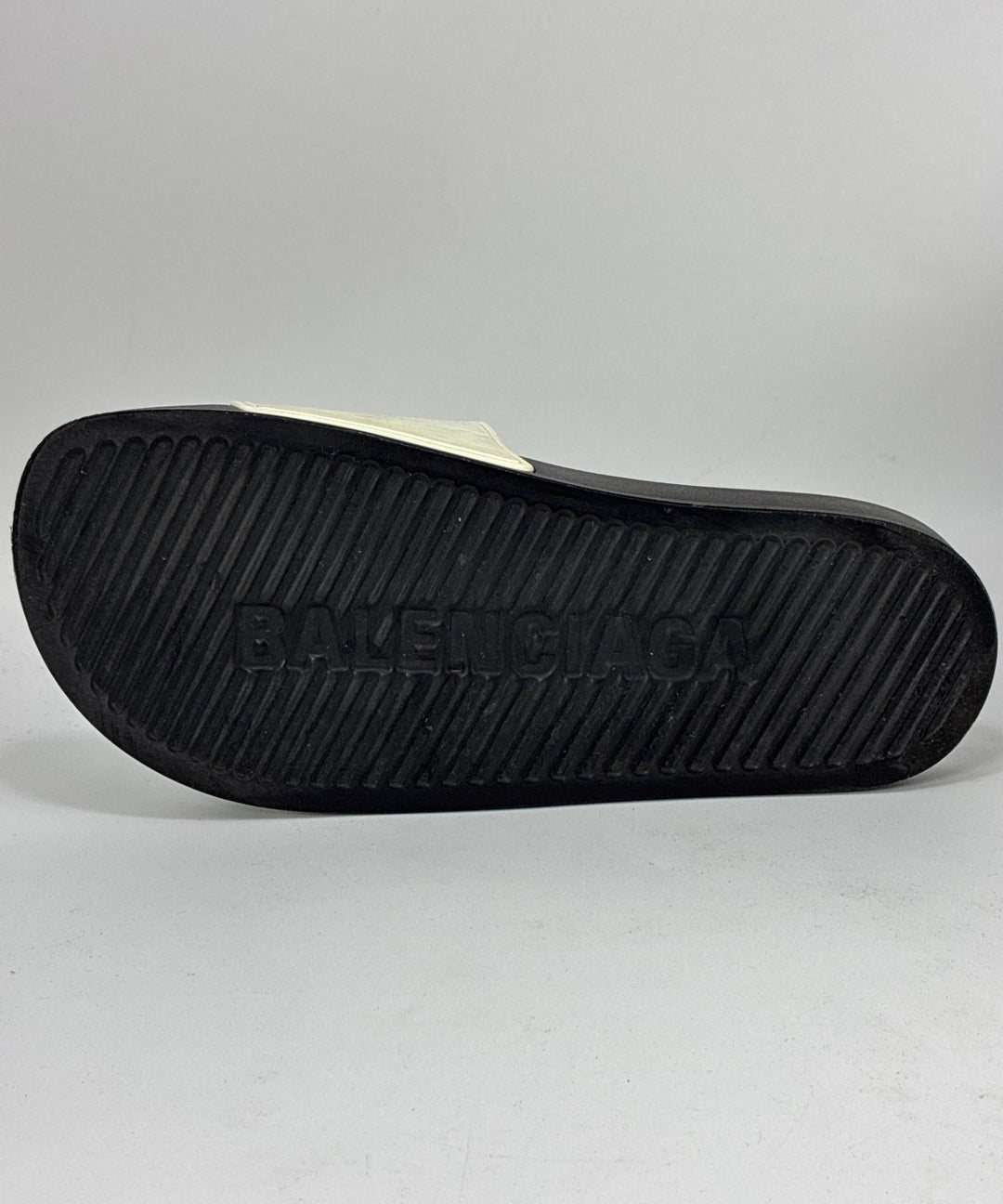 BALENCIAGA รองเท้าแตะ