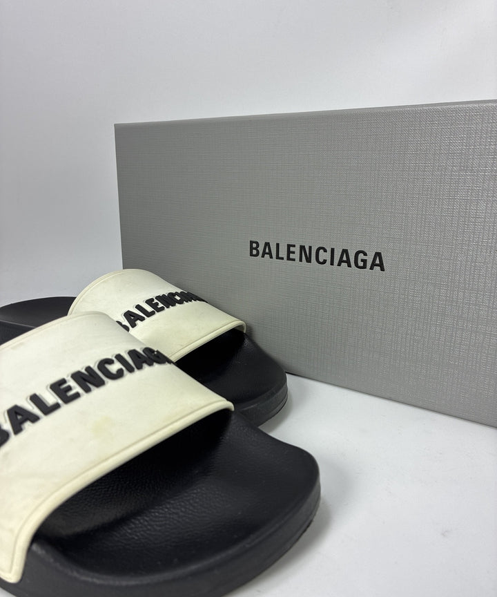 BALENCIAGA รองเท้าแตะ