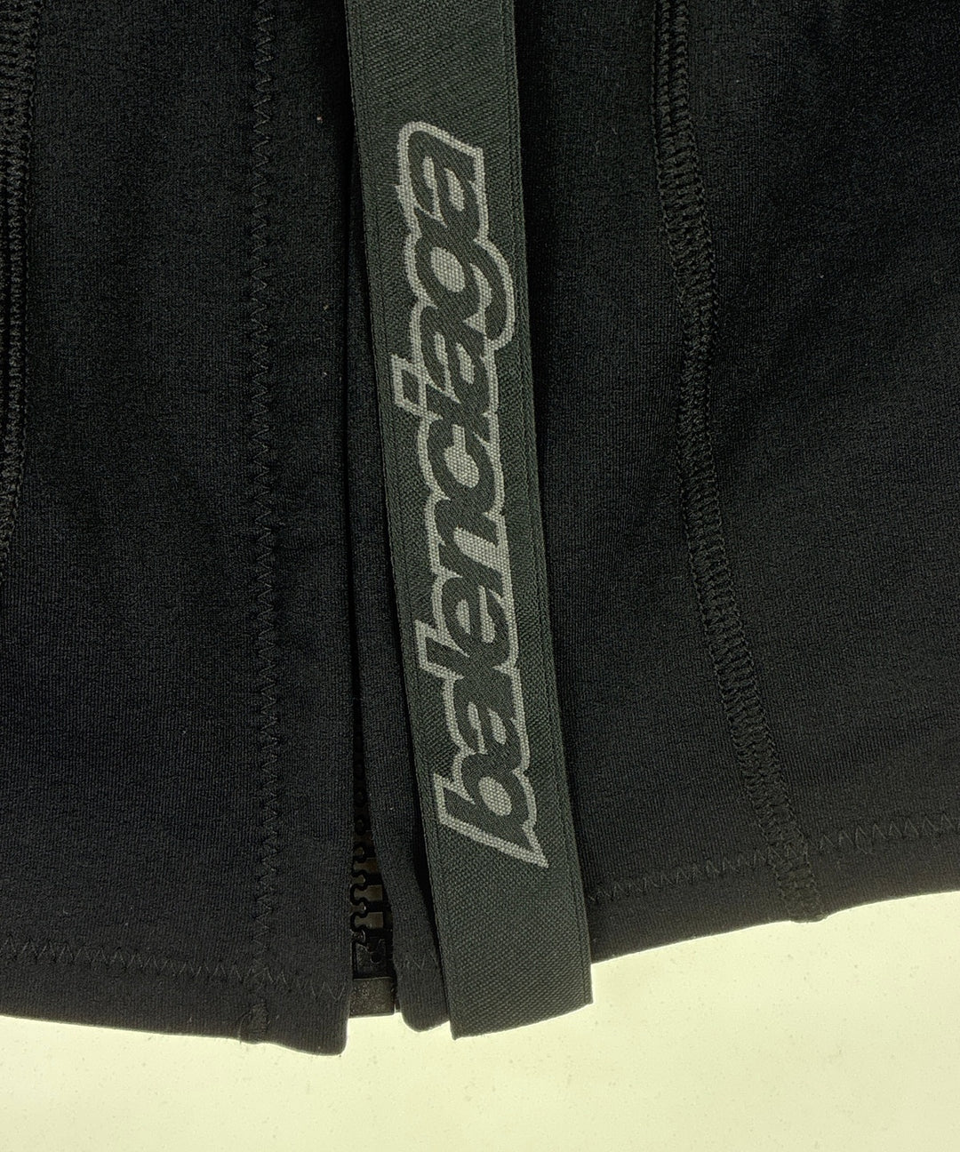 BALENCIAGA แจ็คเก็ตเบลาส์ อื่น