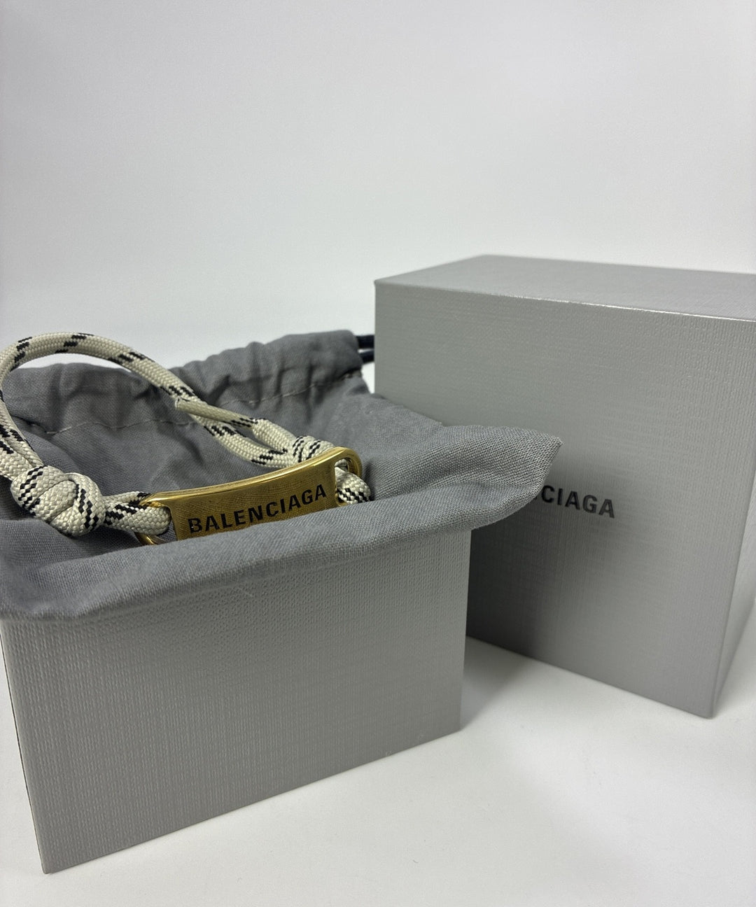 BALENCIAGA สร้อยข้อมือ/กำไล