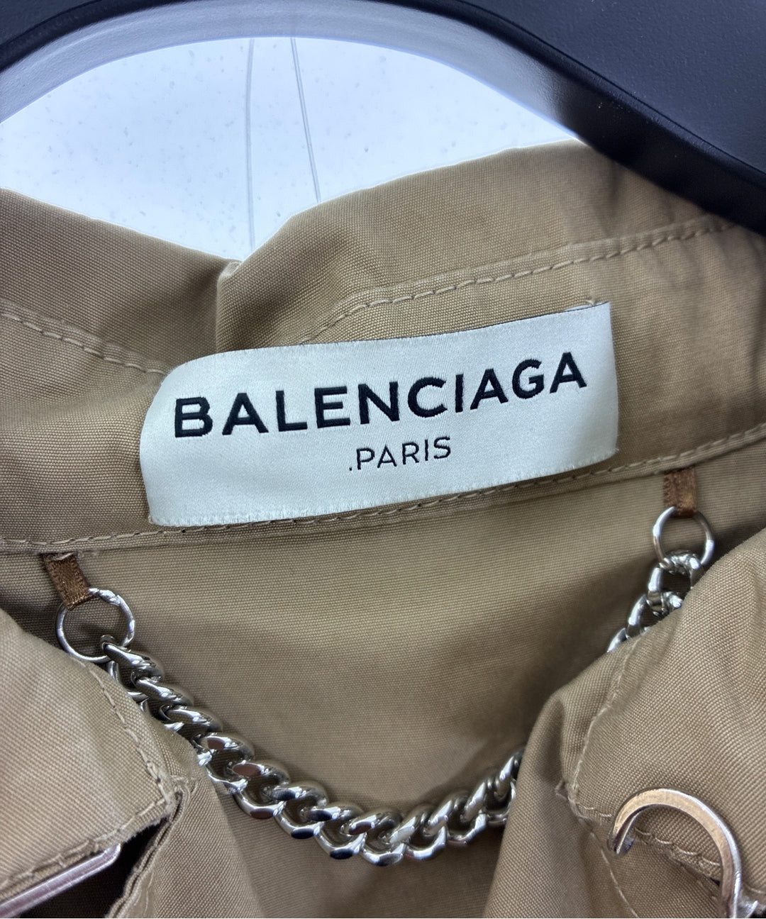 BALENCIAGA เสื้อกันฝน