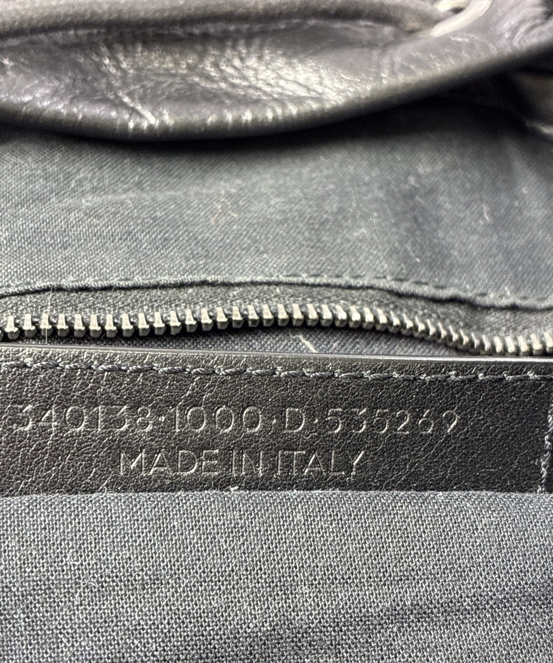 BALENCIAGA เป้สะพายหลัง