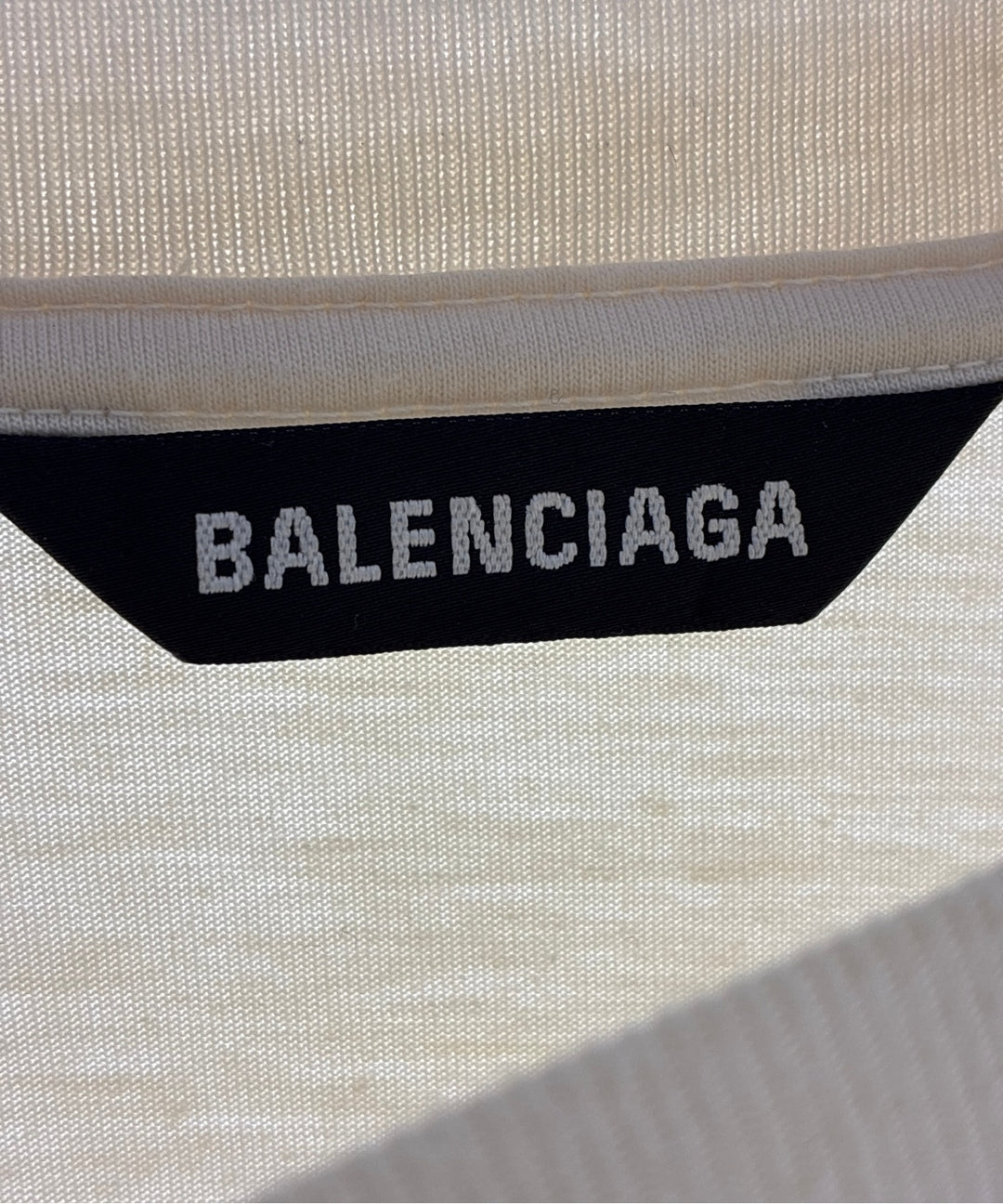 BALENCIAGA เสื้อยืด/เสื้อท็อปส์