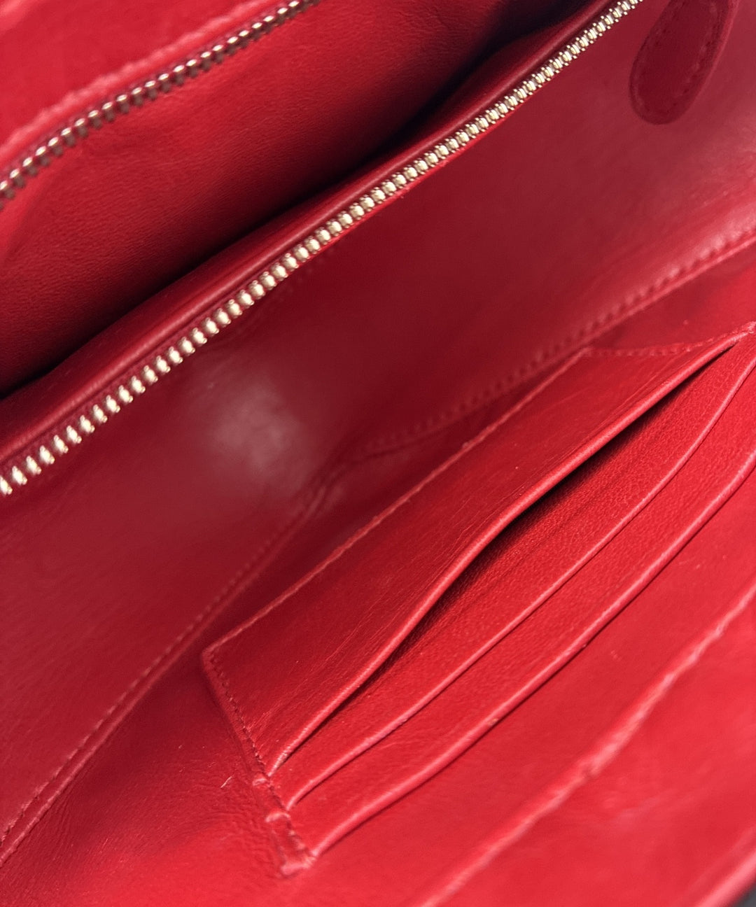 BALENCIAGA กระเป๋าสะพาย