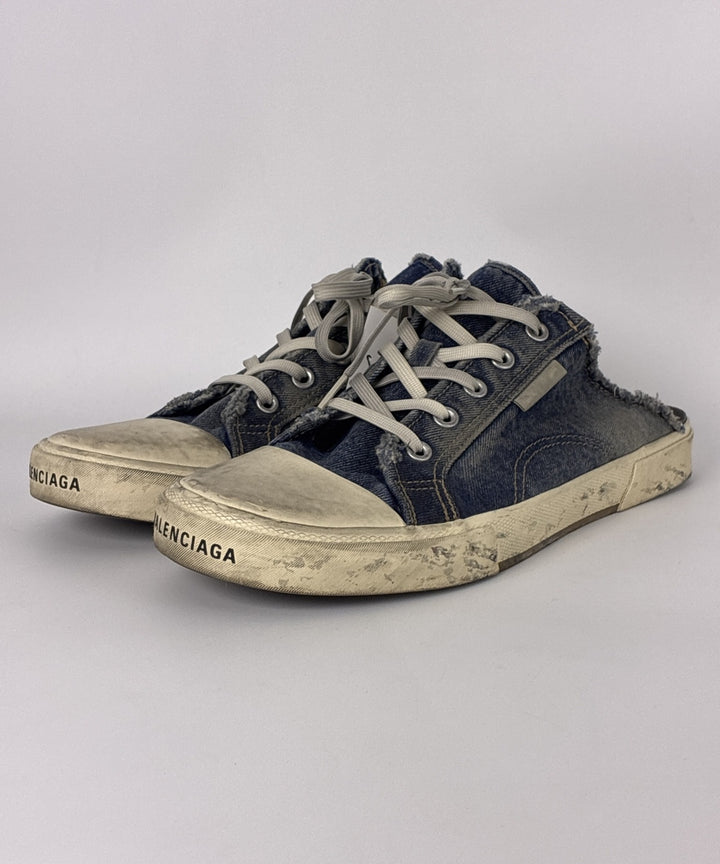 BALENCIAGA รองเท้าผ้าใบ