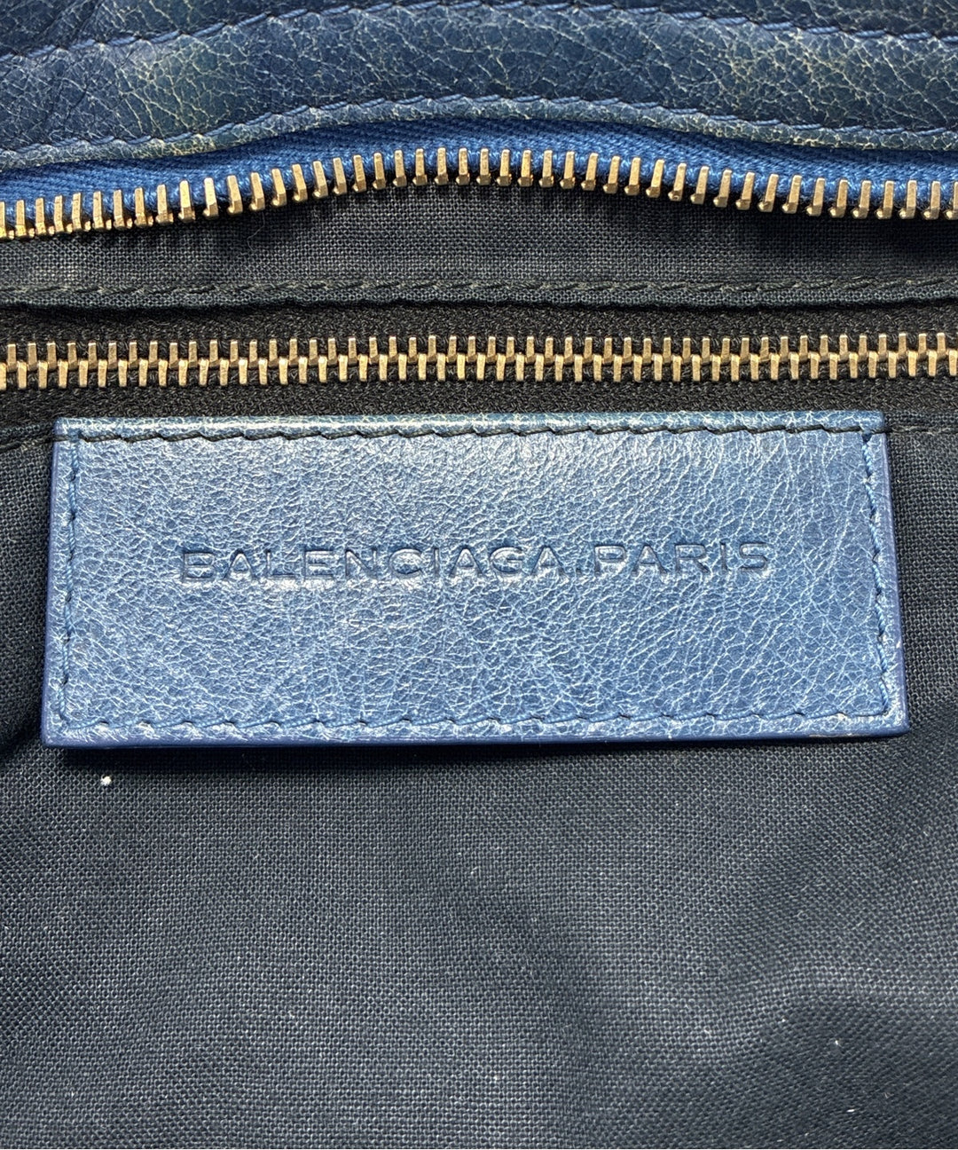 BALENCIAGA กระเป๋าถือขนาดใหญ่