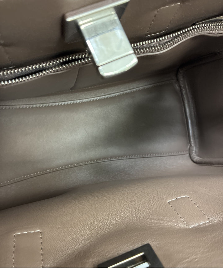 BALENCIAGA กระเป๋าสะพาย