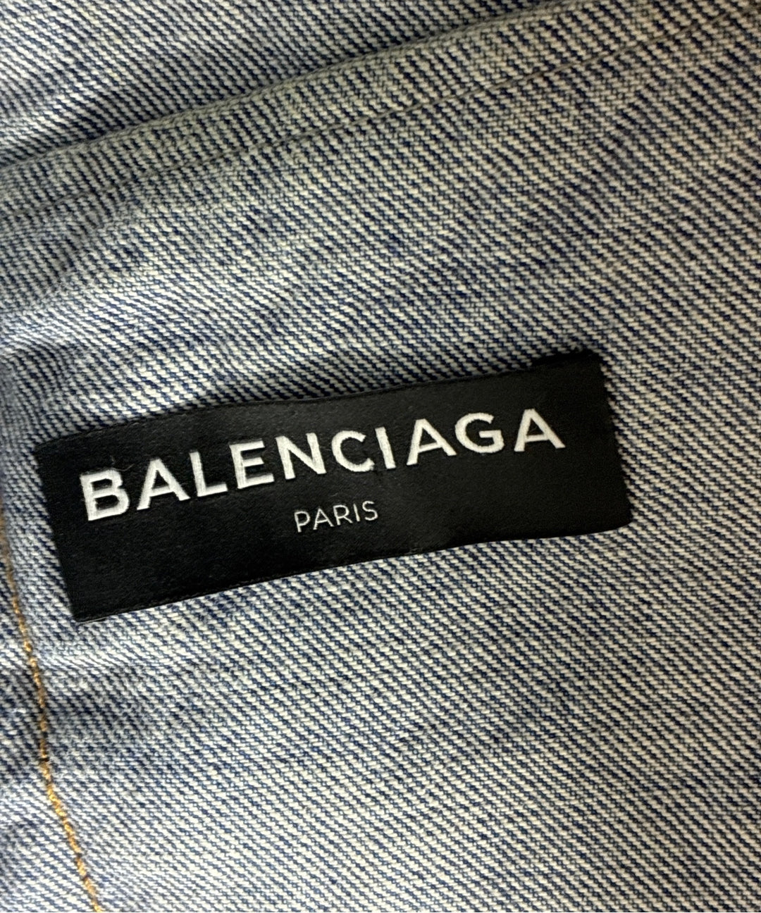 BALENCIAGA แจ็คเก็ตยีนส์