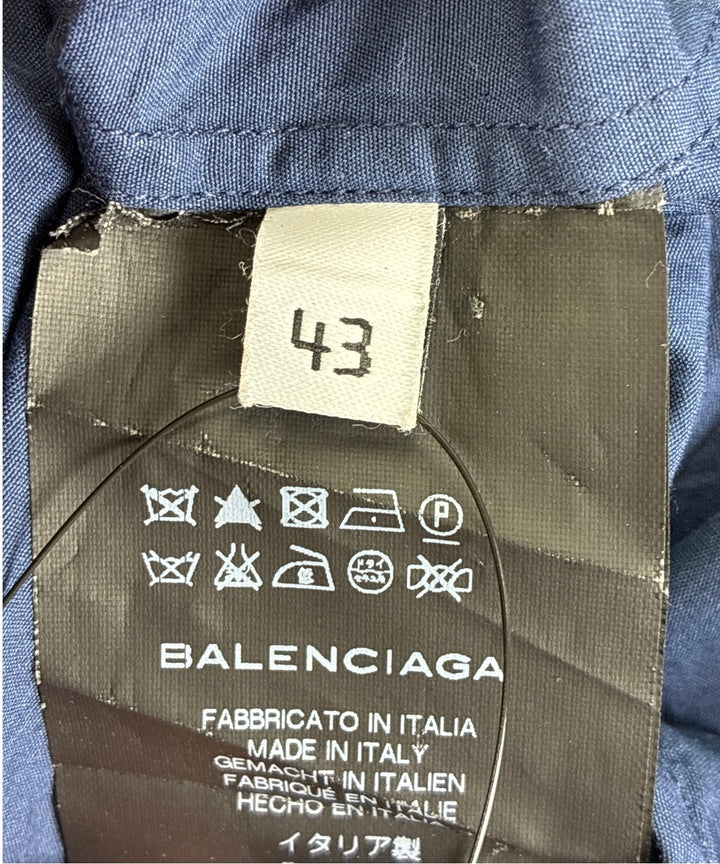 BALENCIAGA เสื้อลำลอง