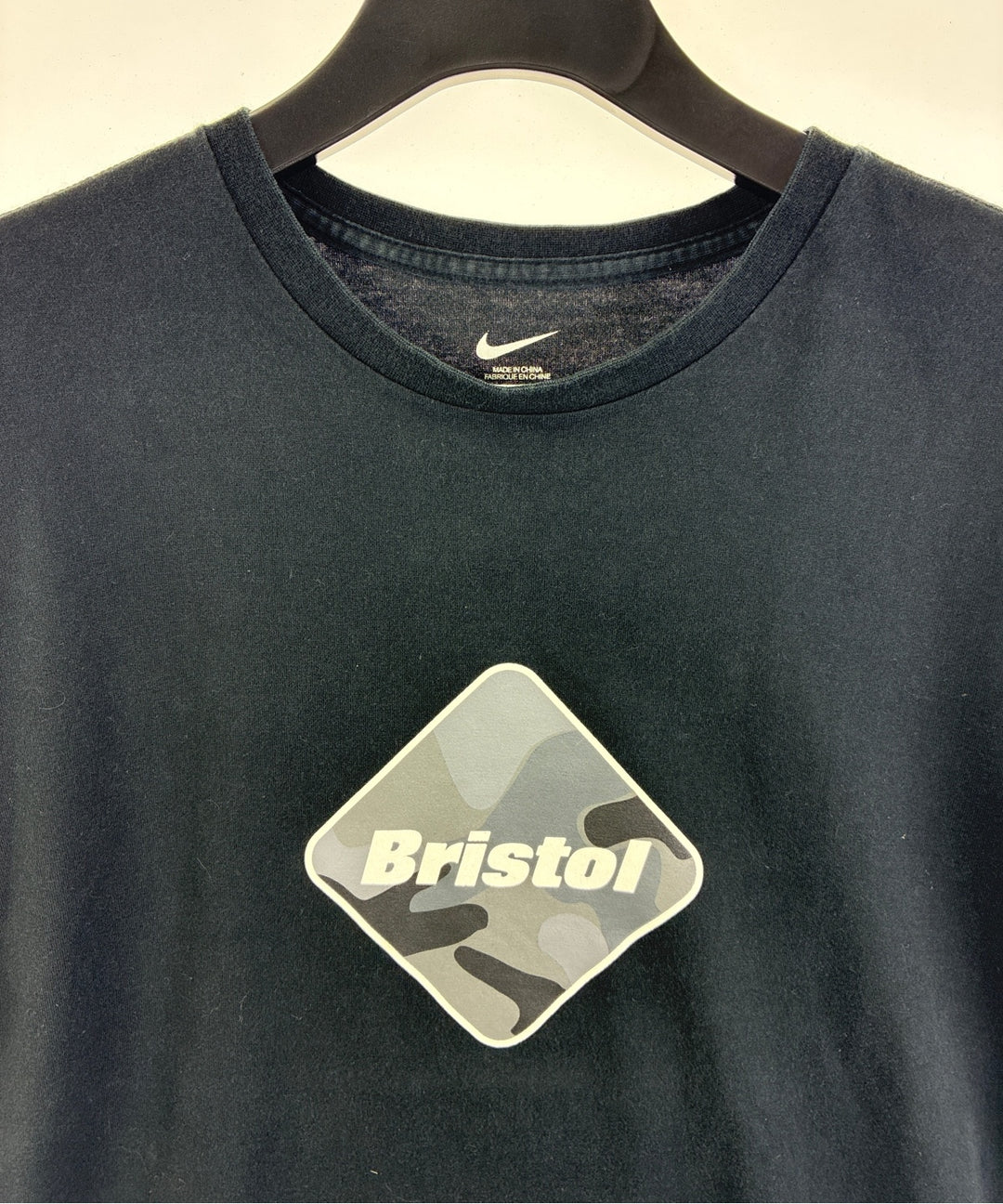 F.C.R.B เสื้อยืด/เสื้อท็อปส์