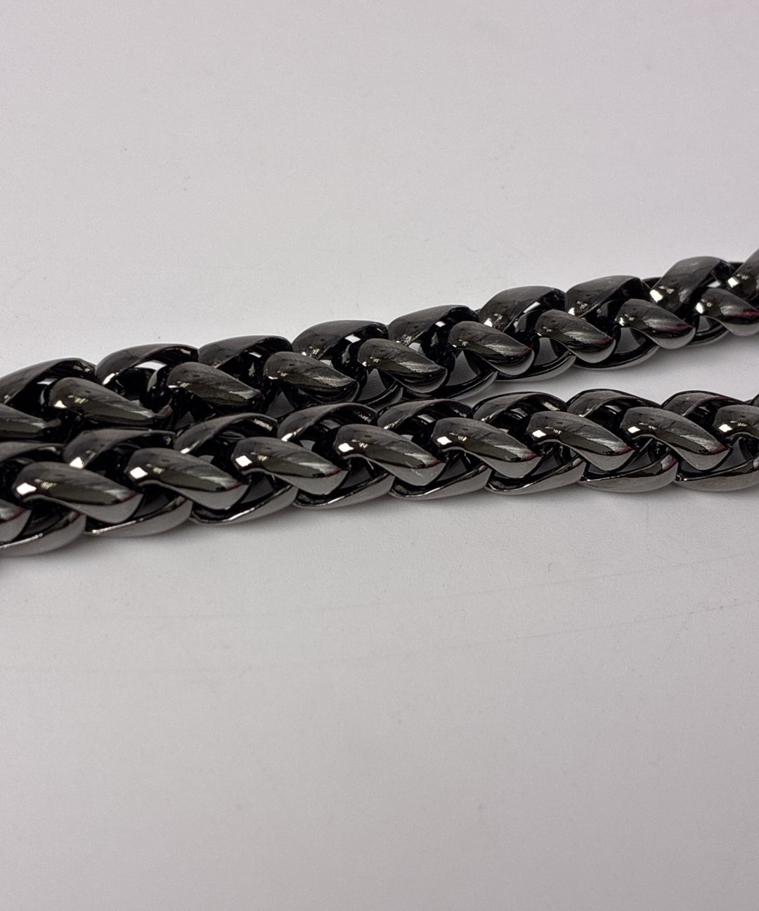 Christian Louboutin กระเป๋าสะพาย