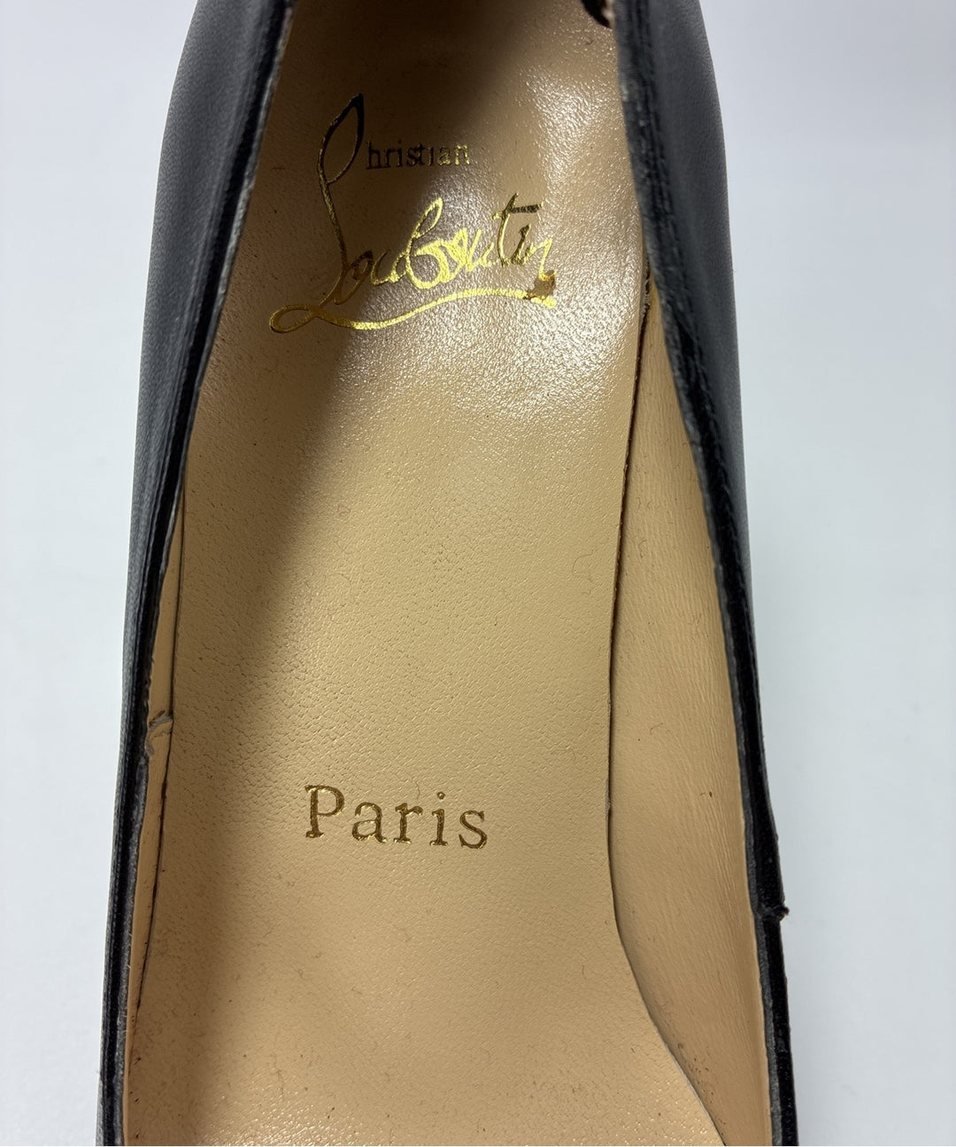 Christian Louboutin รองเท้าสวมทางการ